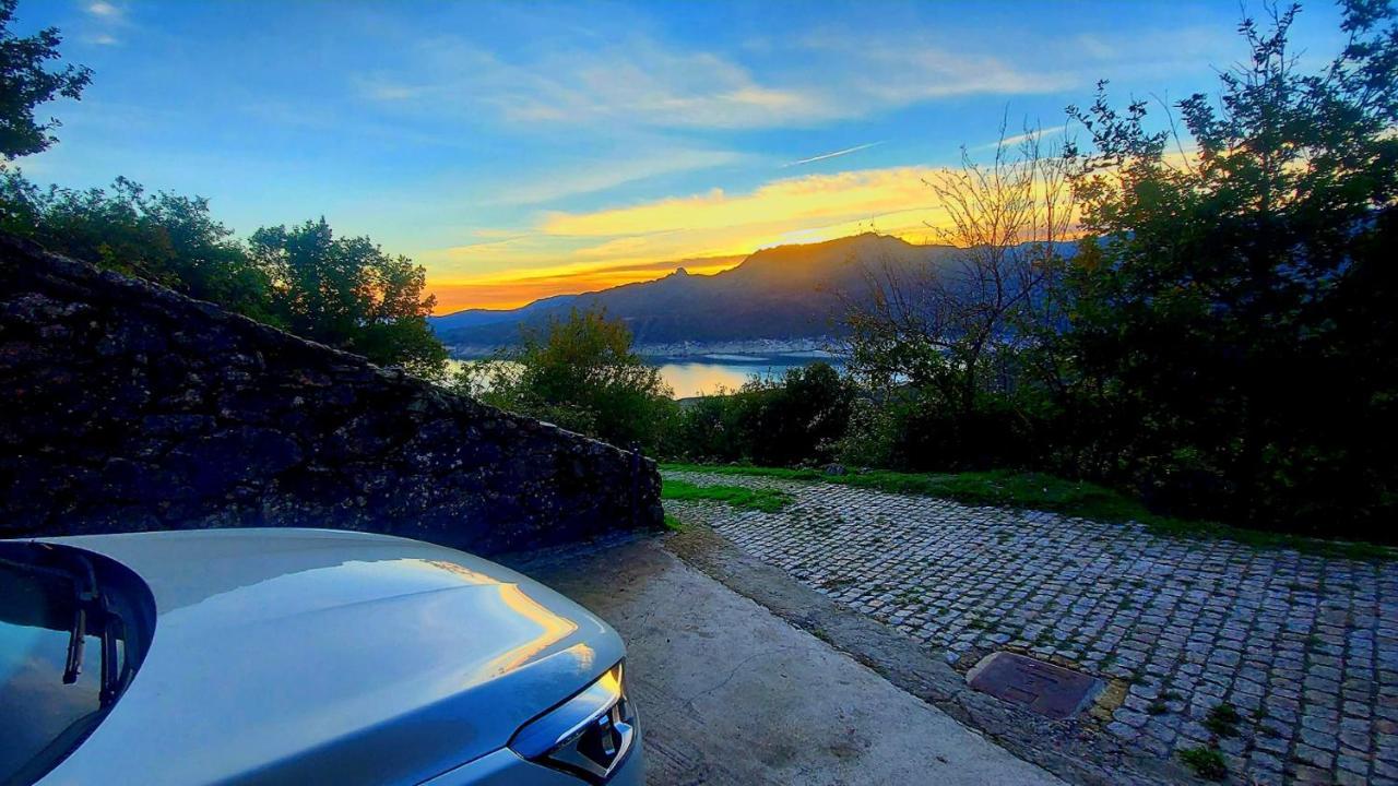 Casa Do Faqueiro De Casas Brioso Villa Outeiro  Dış mekan fotoğraf